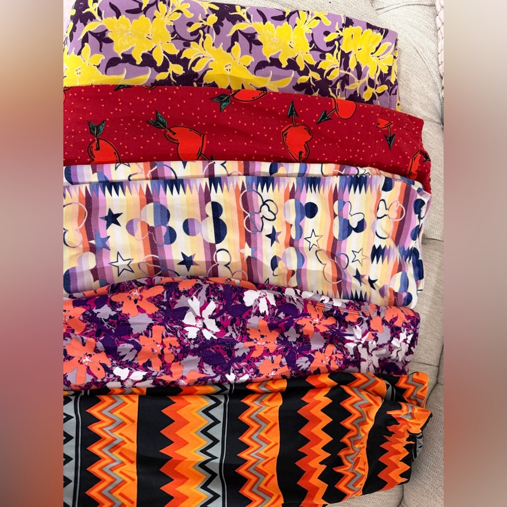 One size Lularoe leggings